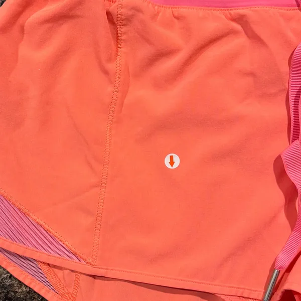 Lululemon Shorts Hotty Hot Running Athletic Activewear Gym Neon Flash‎ Light 10 - Image 4