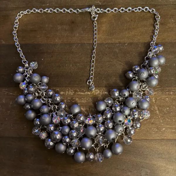 RMN silver tone cluster bead and AB bib necklace - Image 3