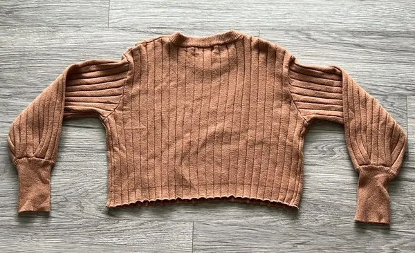 Poof New York Sweater Size Medium - Image 3