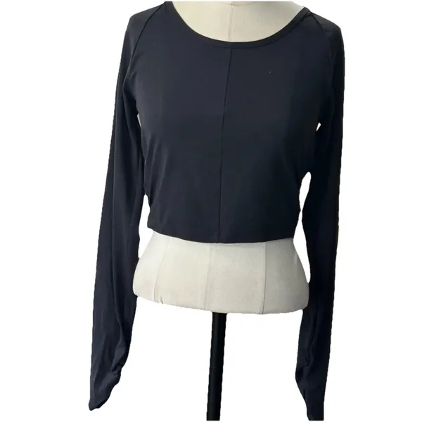 Gymshark Whitney Simmons Long Sleeve Crop Top Black Medium Activewear Workout - Image 2