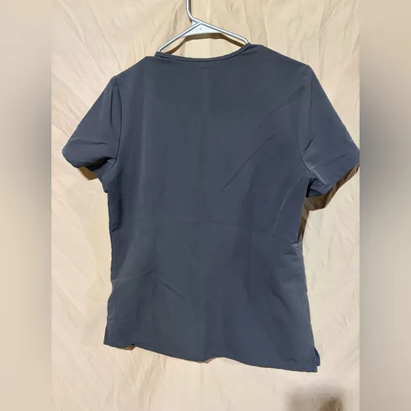 Figs Casma V-Neck Scrub Top - Image 3