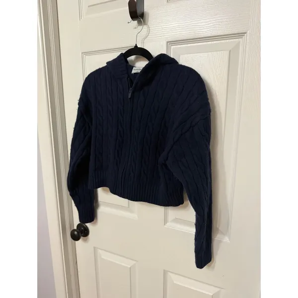 Aritzia Sunday Best Octavia Navy Blue Cable Knit Zip Cropped Hoodie Sweater XS‎ - Image 5