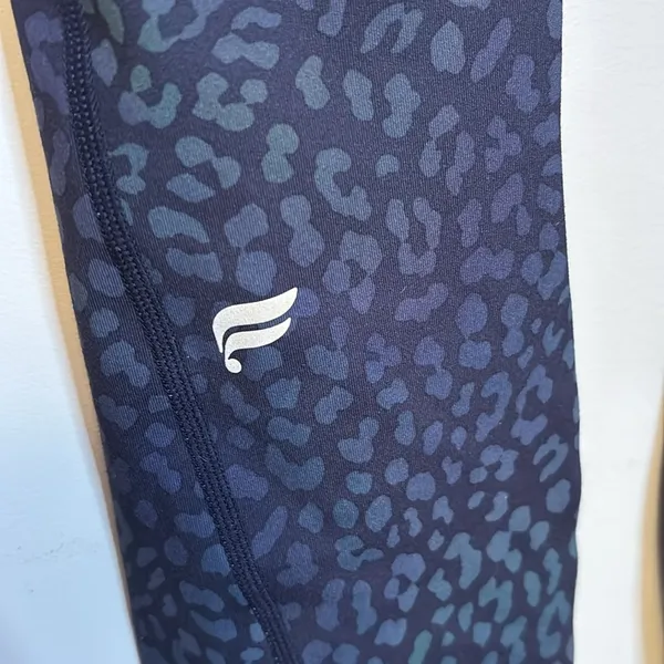 Pureluxe made by Fabletics athletic leggings size XS - Image 3