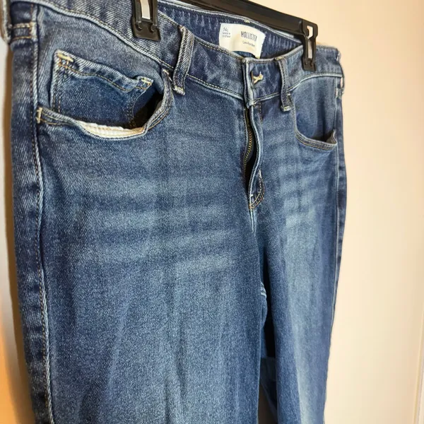 Hollister Low Rise Boot Cut Jeans Dark Wash Blue Womens 32 Long Floral Pockets - Image 2