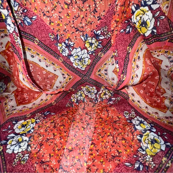 Altar'd‎ State Coral Floral Kimono - Image 4