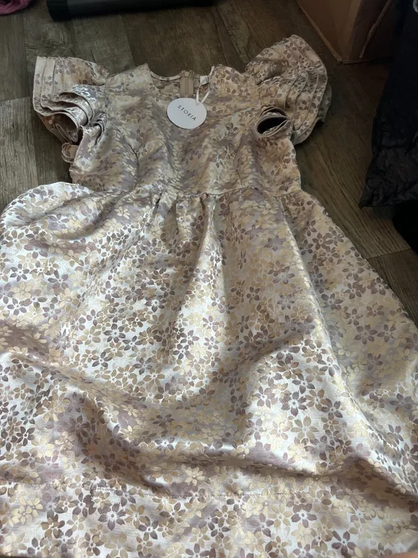NWT Storia small metallic floral dress - Image 7