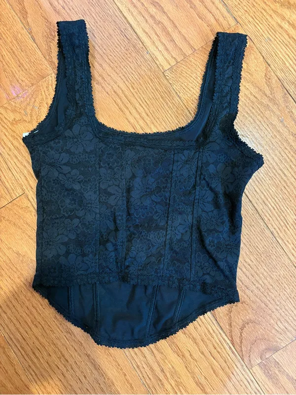 Victoria’s Secret PINK Black Lace Bralette/Brassiere NWT Size Small - Image 2