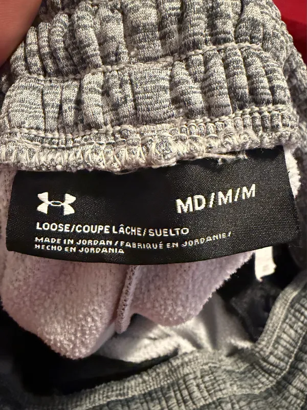 Women’s sz M Under Armour Sweatpants - Image 4