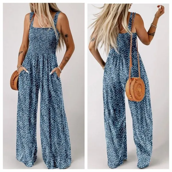 Dokotoo Floral Smocked Sleeveless Jumpsuit Size Large - Image 3
