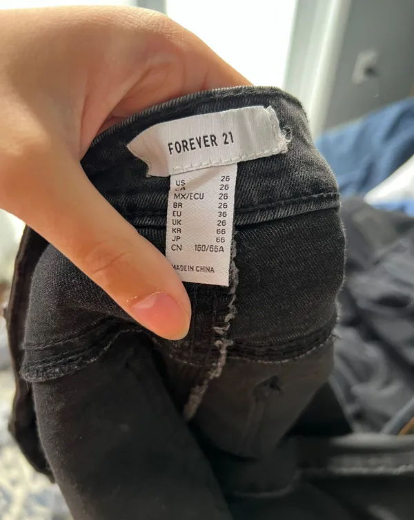 Never Worn Black Skinny Jeans - Image 7