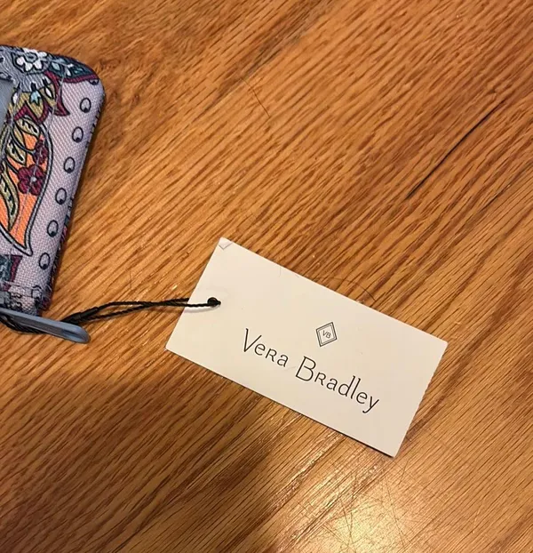Vera Bradley Zip Lanyard & ID Case - Image 2