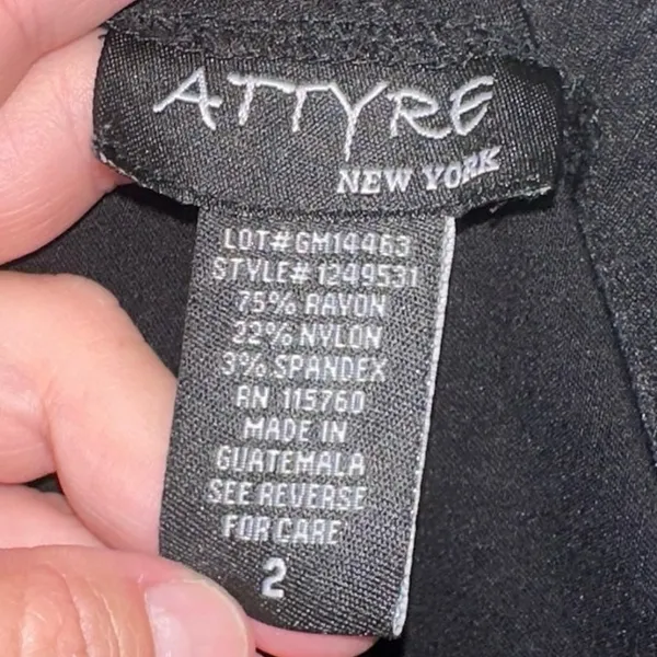 Attyre Black Bermuda Shorts Women's Size 2‎ Pull-On Stretch Flat Front Casual - Image 4