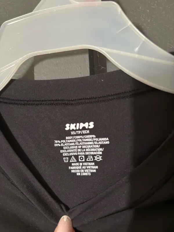 SKIMS Fits Everybody T-Shirt - Image 3