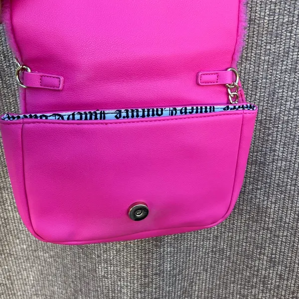 Juicy Couture Vibrant Pink Crossbody Bag Faux Fur Y2K Style - Image 4