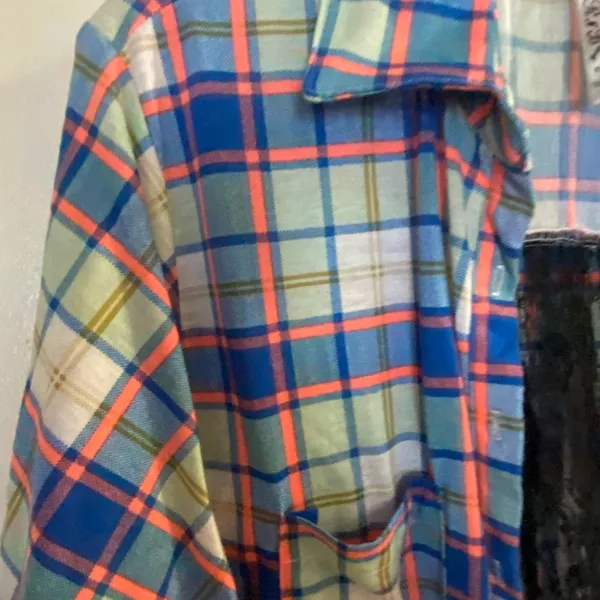 RNB Womens Button Down Flannel Shirt 3X 3XL Plaid Blue Peach Black Lace Back - Image 2