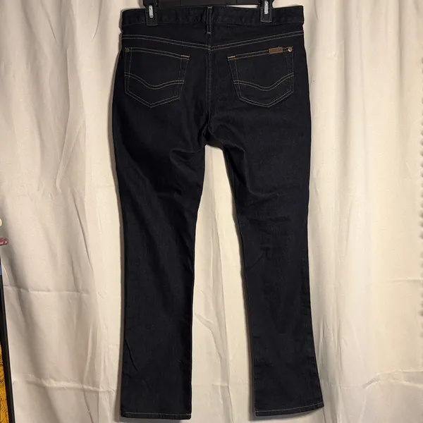 NWOT Carhartt‎ Women’s Straight Fit Dark Wash Jeans Size 10 - Image 2
