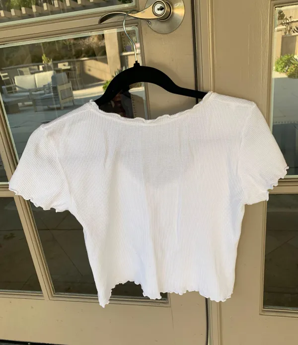Brandy Melville Crop Top - Image 2