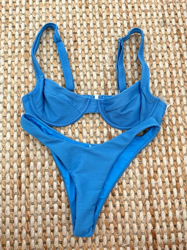 Surf shop Bikini set Blue Size M - Image 2
