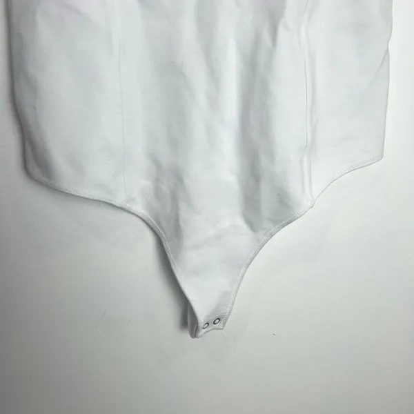 Abercrombie & Fitch Sweetheart Neck White Bodysuit - Image 7