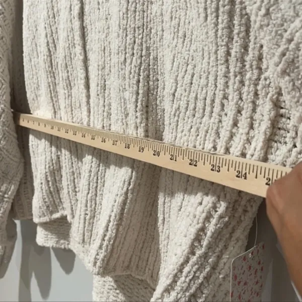 Free People Be Yours Sweater Size Medium Oversized - Image 7