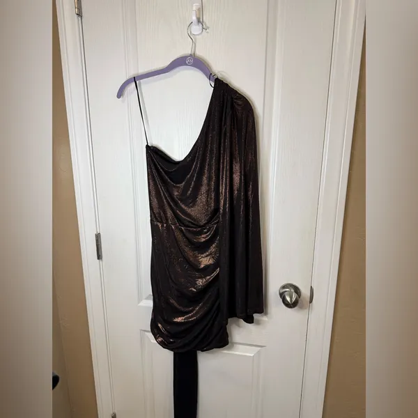 Zara One-Shoulder Shimmer Dress in Black - Image 10