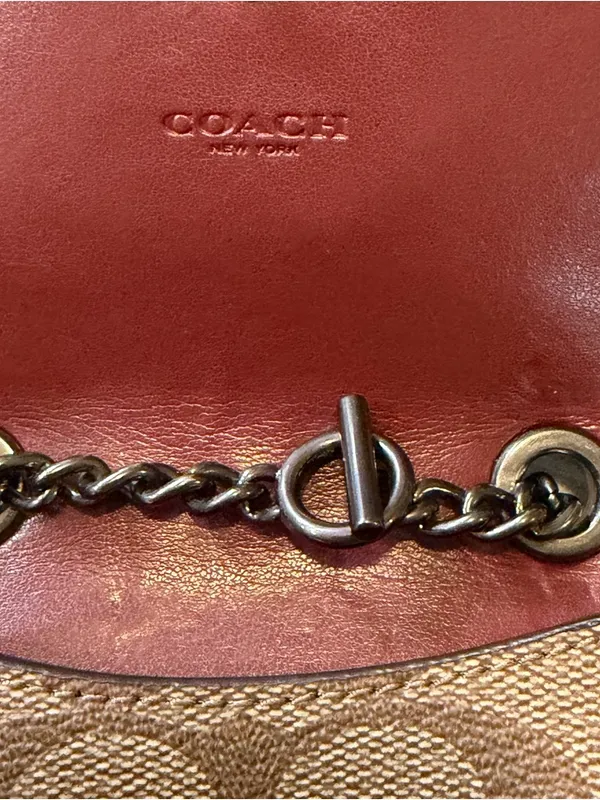 Coach Phone Crossbody Signature Glitter Lemon Purse Minimalist Quiet Luxury - Image 7