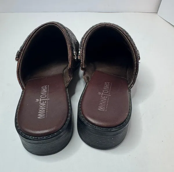 Minnetonka Brown Leather Mules Size 6.5 - Image 4