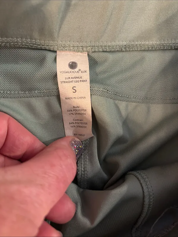Yogalicious Lux Sage Green Straight Leg Athletic Pants - Size S - Image 4
