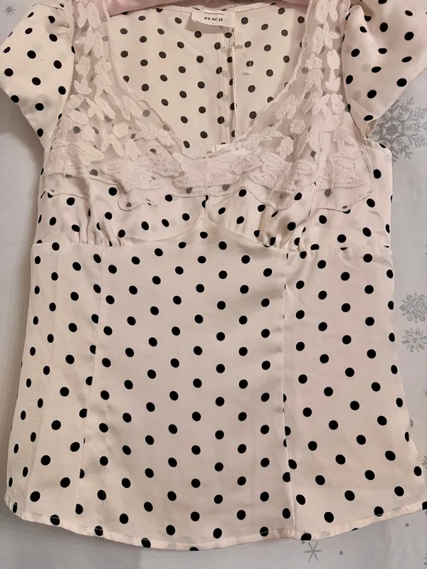 Women's polka dot short sleeve blouse - Image 2