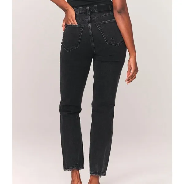 Abercrombie Curve Love Ultra High Rise 90s Straight Jean - Image 3