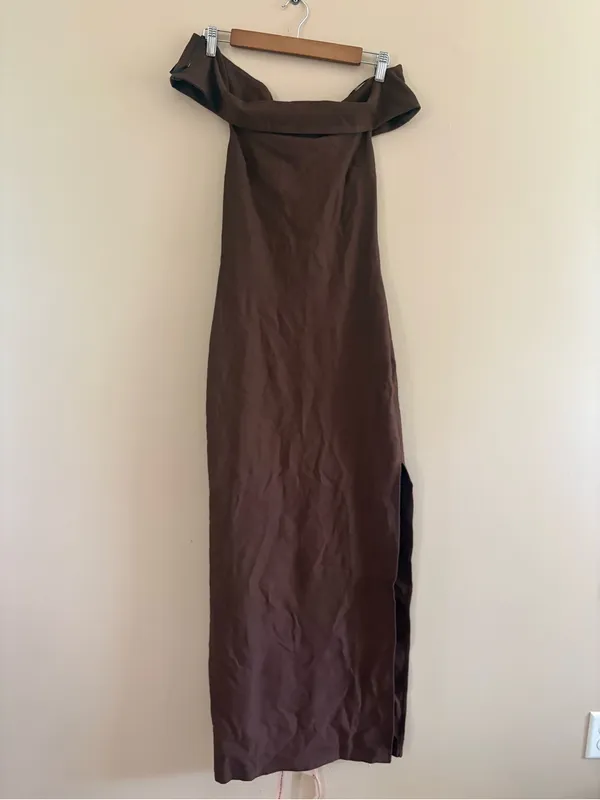 Lulus Chastain Brown Ponte Knit Off-the-Shoulder Maxi Dress Size Medium Formal - Image 5