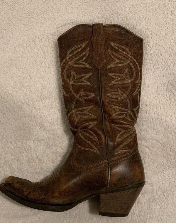 Ariat Women’s Sheridan Western Boots Leather Vintage Bomber Cowboy - Size 5.5 - Image 3