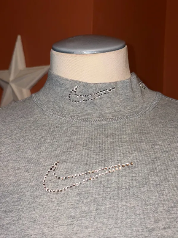 Nike rhinestone Gray Cropped Long-Sleeve Mock Neck Top - Image 2