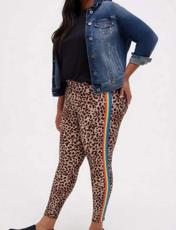 TORRID size 3 full length signature waist liquid mid rise leggings animal print - Image 10