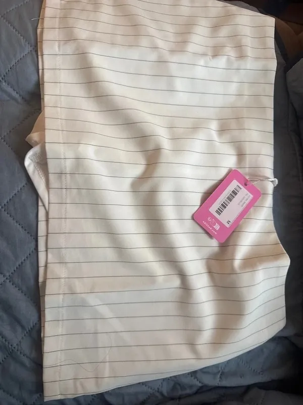 White Size M | Curtsy - Image 2