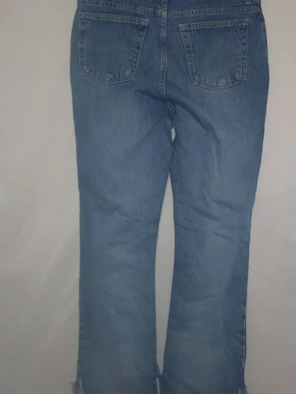 Old Navy 12 33 Medium Blue Mom Jeans - Image 5