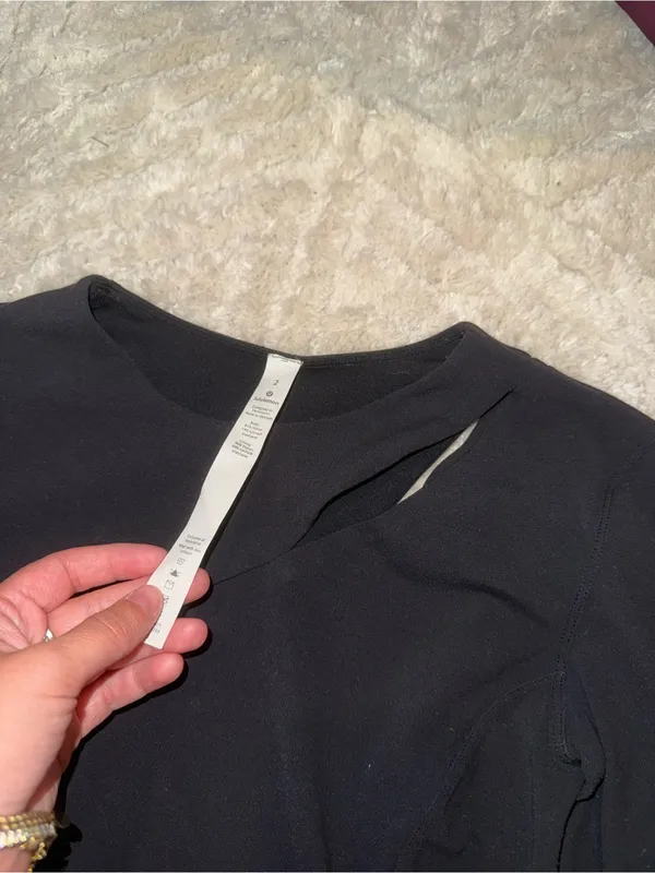 lululemon athletica Black Long-Sleeve Cropped Crew Top - Image 2
