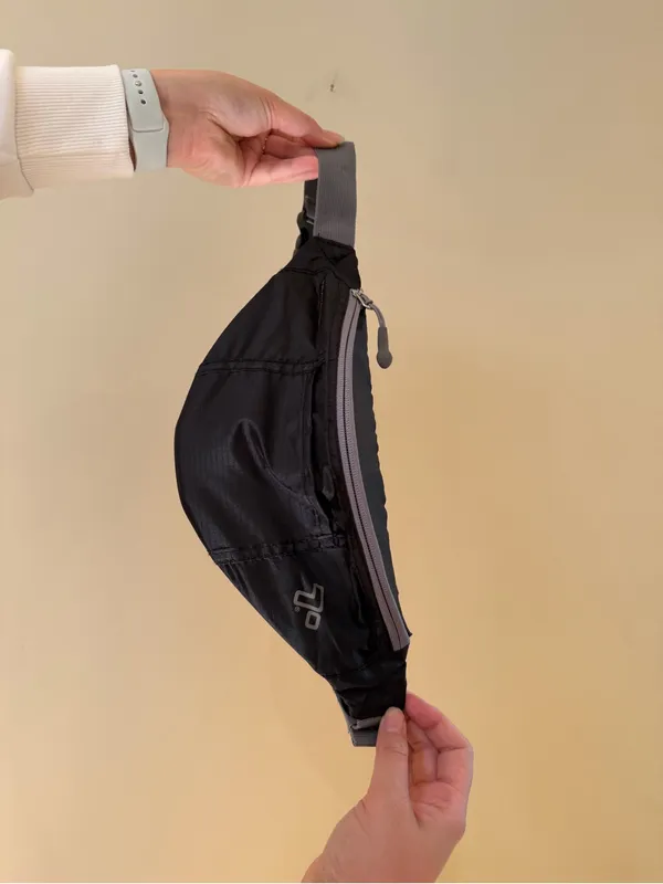 Travelon Black and Gray Waist Belt Bag - Image 2