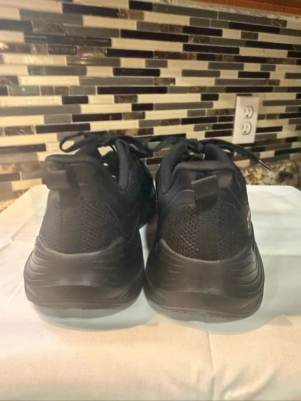 Skechers BOBS Sport Squad Waves sneakers black Sz 11 WIDE NWT - Image 3