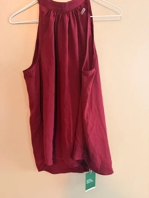 Halara M Burgundy High-Neck Sleeveless Halter Top Blouse With Keyhole Back Size - Image 4