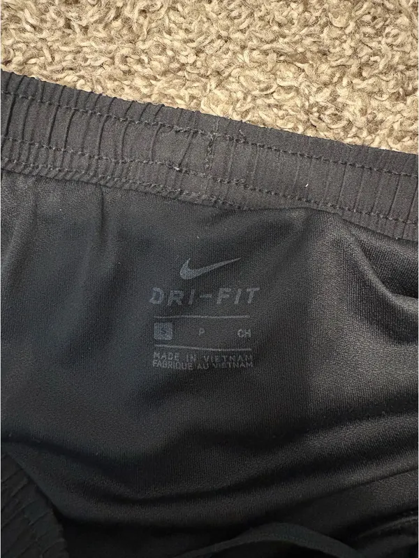 Nike Dri-Fit Shorts - Image 3