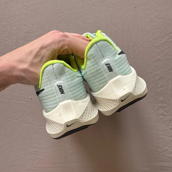 Nike Air Zoom Pegasus 39 Sneakers - Image 10