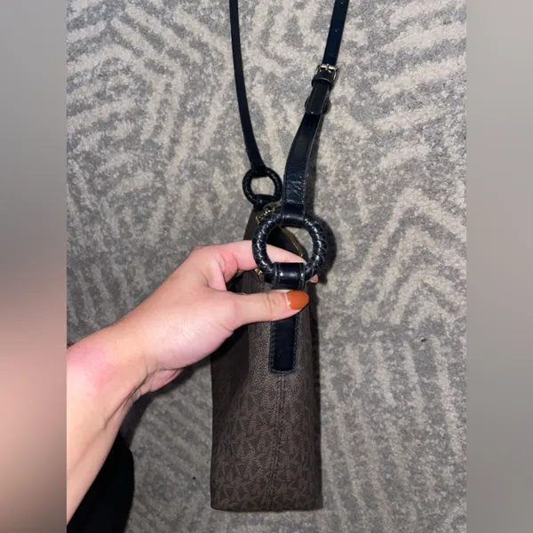 Michael Kors Dark Brown Crossbody Bag - Image 8