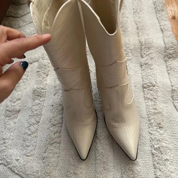 NWOT Nasty Gall Boot (6.5) - Image 4