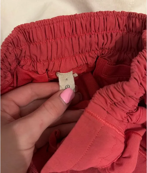 Dark pink Lululemon hottie hots 2.5” - Image 3