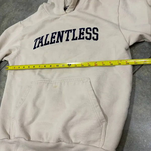 TALENTLESS Beige Pullover Hoodie Sweatshirt Graphic Print Casual Preppy Sz M - Image 9