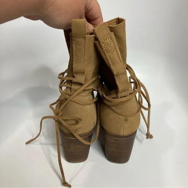 Toms suede leather‎ boots heeled boots size 8 - Image 5