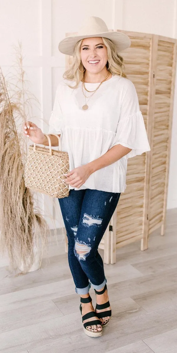 Altar'd State white Bella Ruffle Top. Size Medium - Image 3