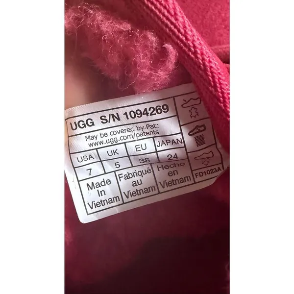 UGG Pink Neumel Boots Women’s Size 7 Shearling Lined Suede - Image 9