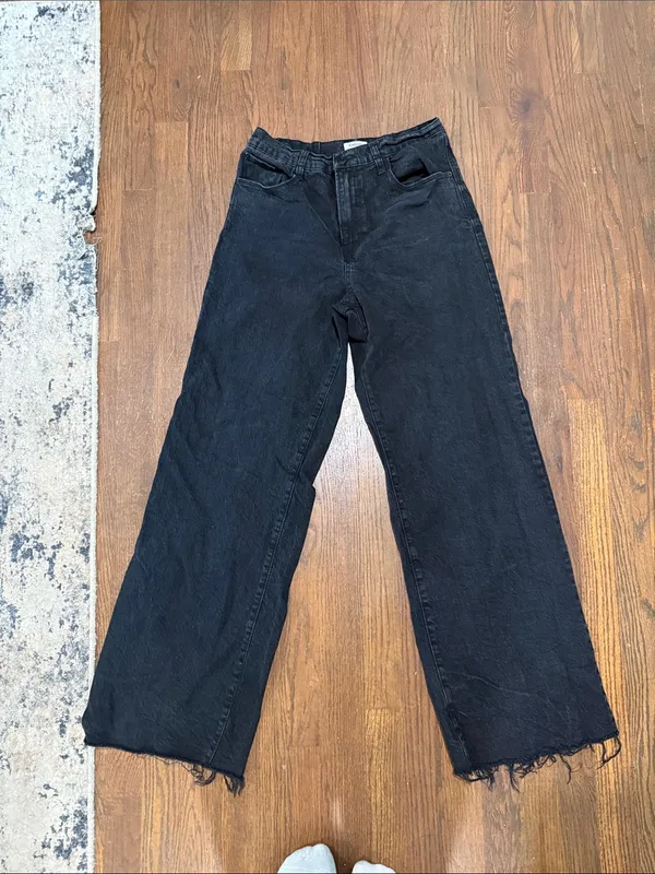 Kensie Washed Black High-Rise Wide Leg Jeans with Frayed Hem - Image 6